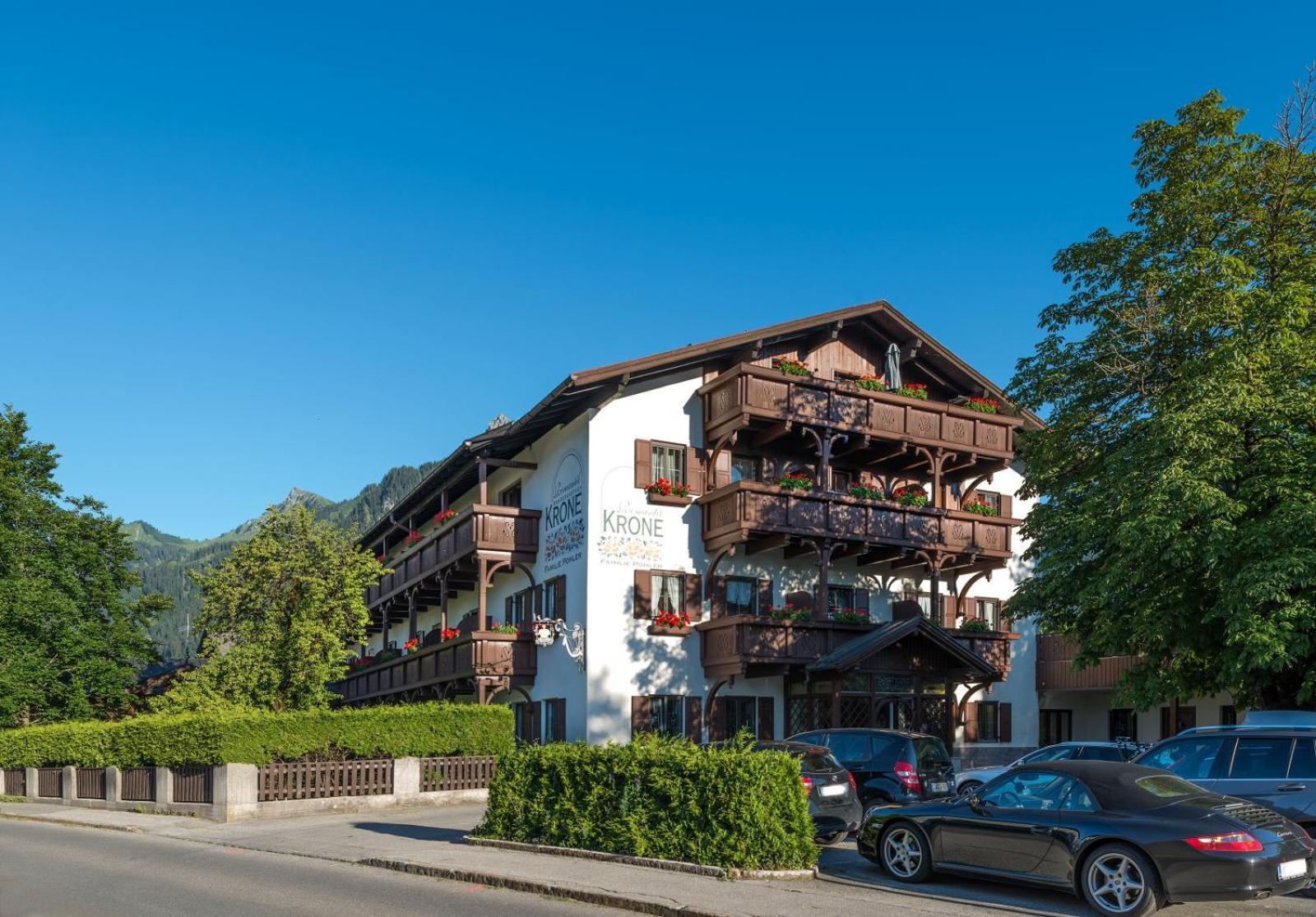 Hotel Krone Tirol 罗伊特 外观 照片